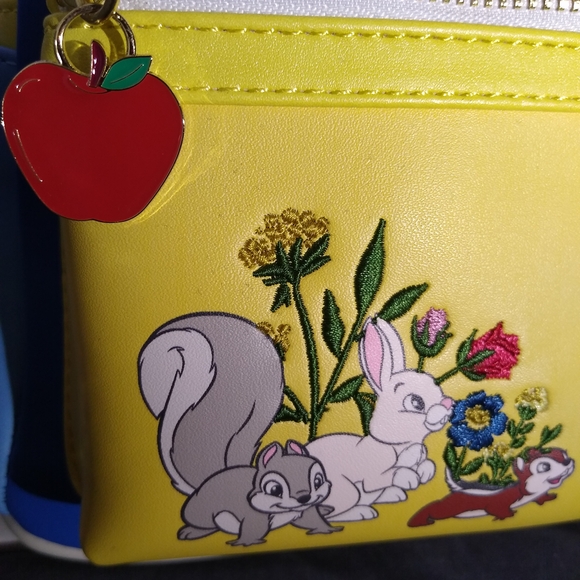 Loungefly Snow White 85th Anniversary Bag - Picture 2 of 10